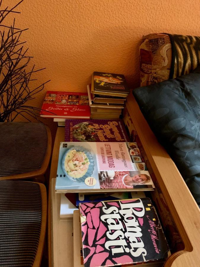 Elizabeth'S Yh Rooms Riga Exterior photo